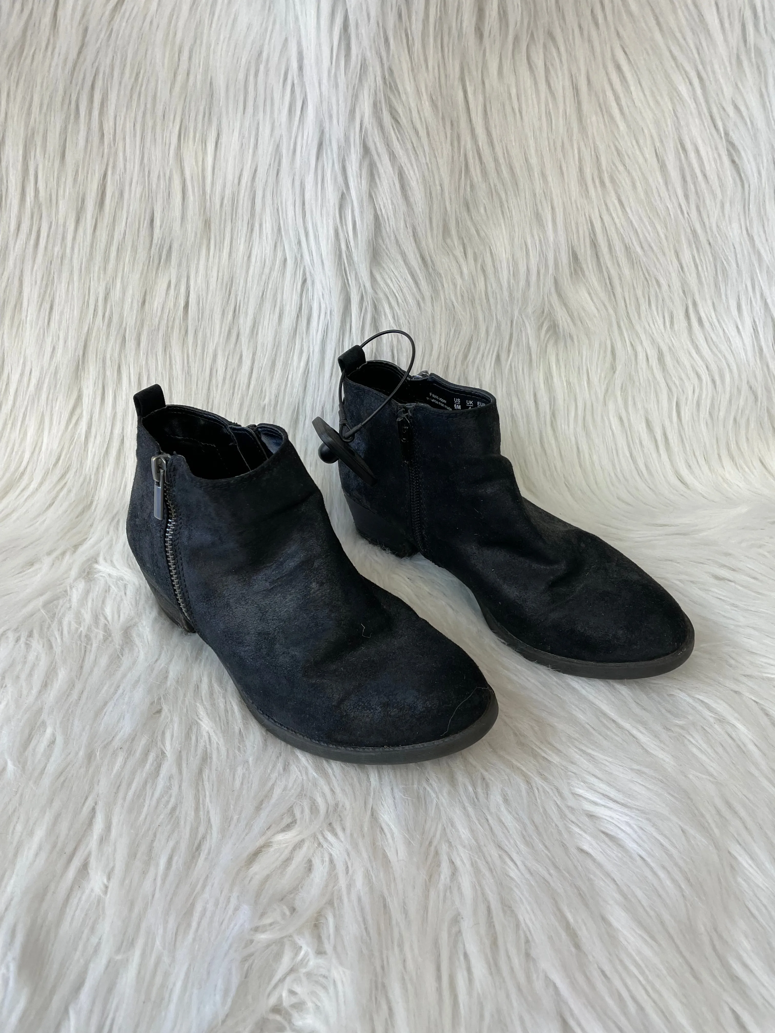 Black Boots Ankle Heels Carlos Santana, Size 6