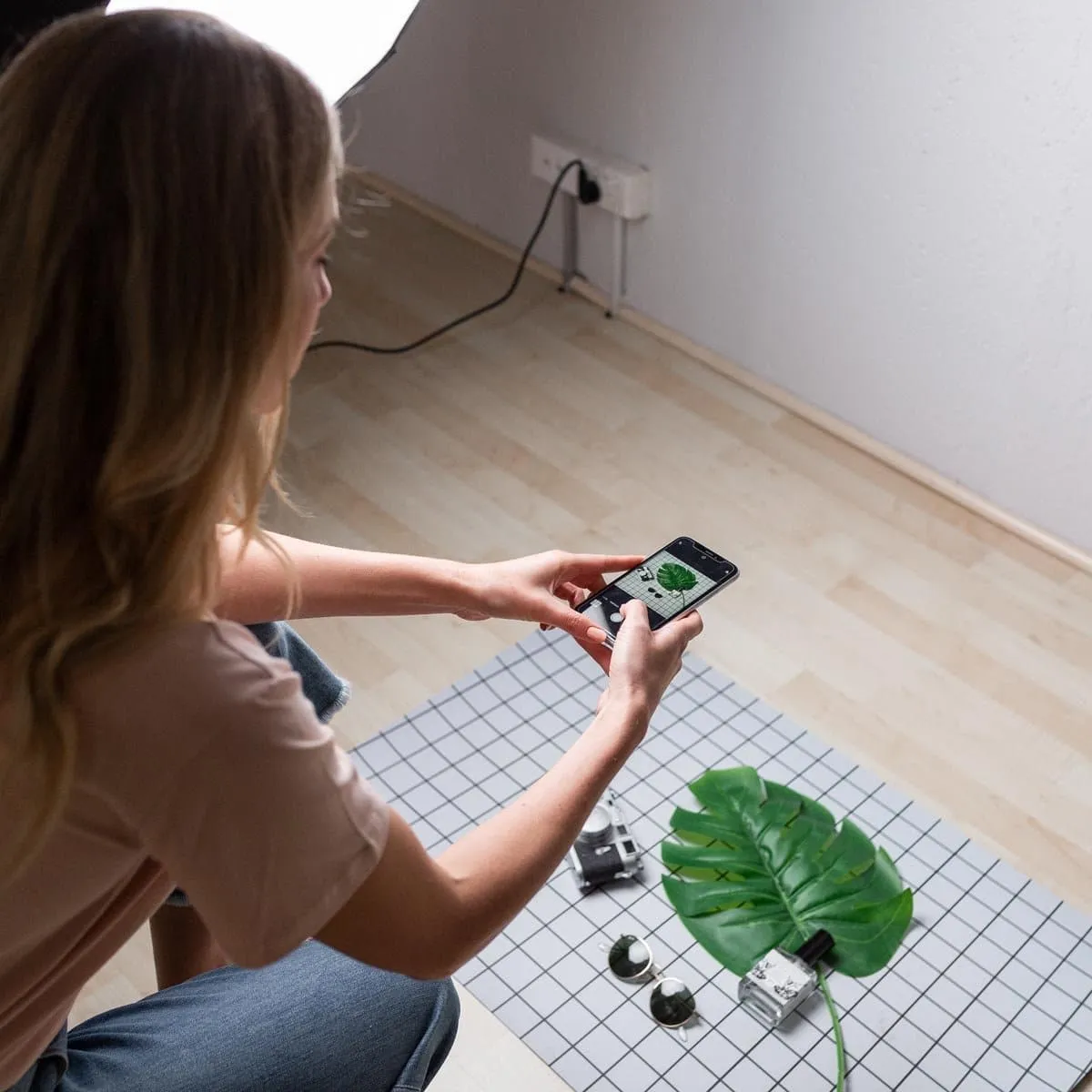 Flat Lay Instagram Backdrop - White 'Glebe' Minimal Grid (56cm x 87cm)