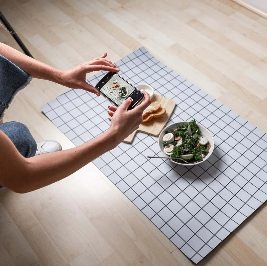 Flat Lay Instagram Backdrop - White 'Glebe' Minimal Grid (56cm x 87cm)
