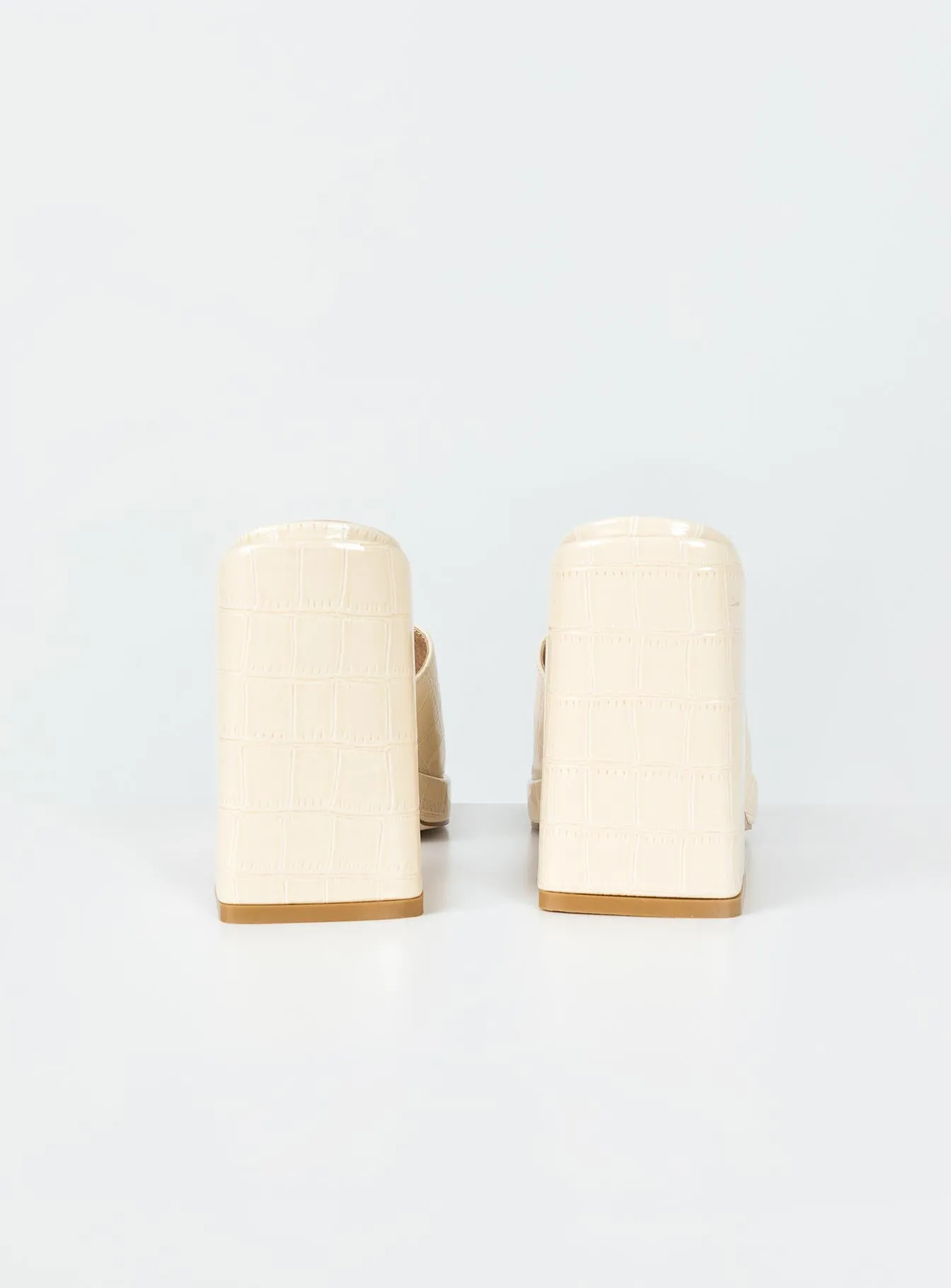 Marlon Heels Cream