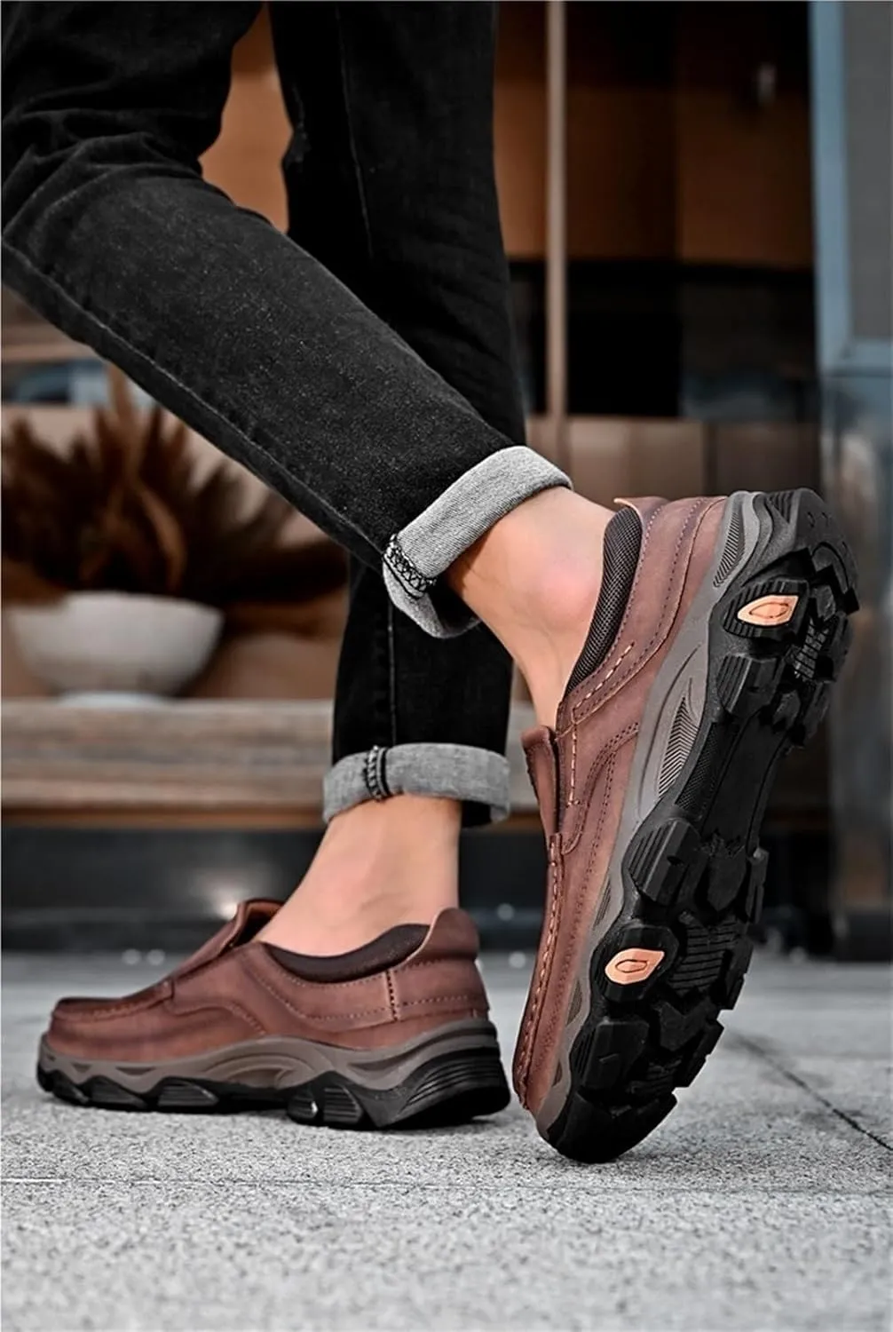 Men's Outdoor Waterproof Hiking Shoes Slip-on Loafers Lace-up Fashionable Square Toe Breathable Non-Slip Leather Shoes Wear-Resistant Work Shoes for Men